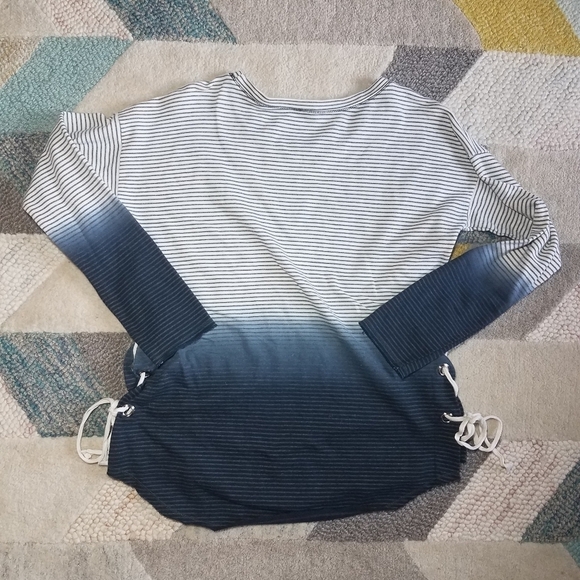 BUNDLE Mystree Striped Belle Sleeve Tops SMALL - Picture 3 of 9